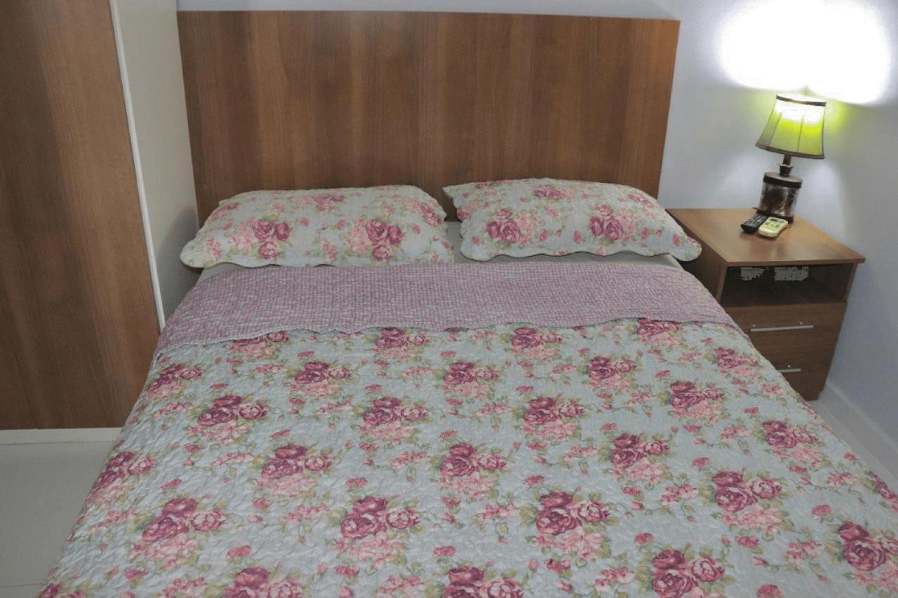 Hotel Residencial Manaus - Flores Luaran gambar